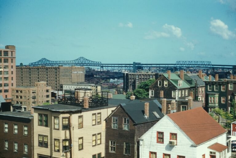 mortgage rates in Boston 2024 - Photo by Boston Public Library on Unsplash