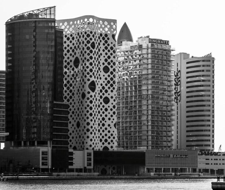 mortgage rates in Dubai 2026 - Photo by Laurent Etourneau on Unsplash